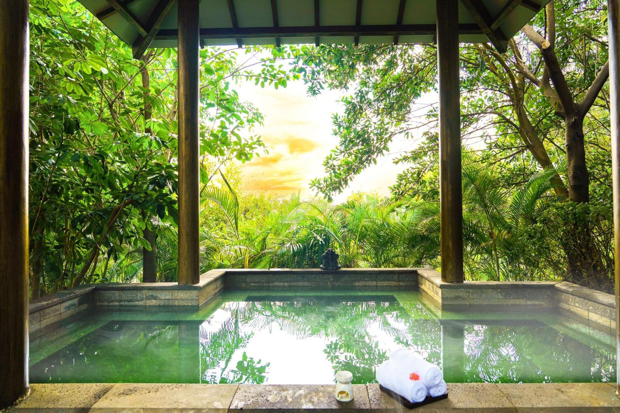 Doubletree By Hilton Lingshui Hot Spring Hotell Exteriör bild