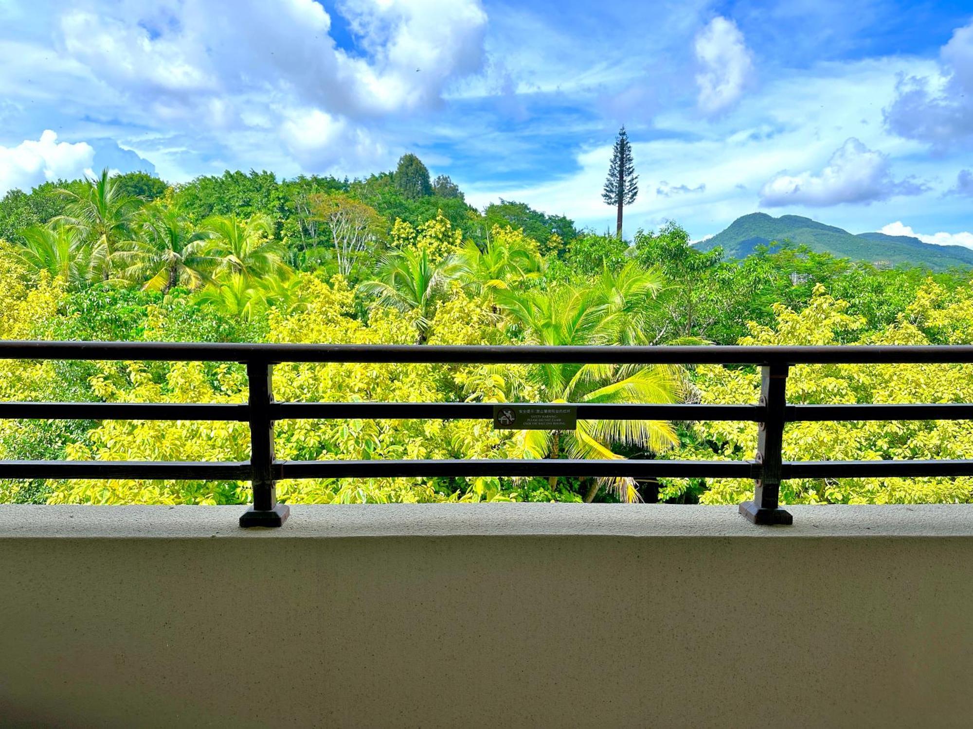 Doubletree By Hilton Lingshui Hot Spring Hotell Exteriör bild